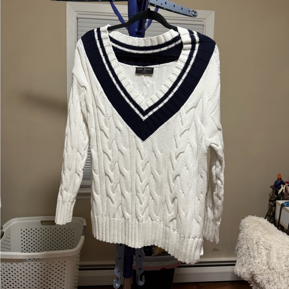 Lane Bryant Size 14/16- Women's White and Navy Cable Knit Sweater